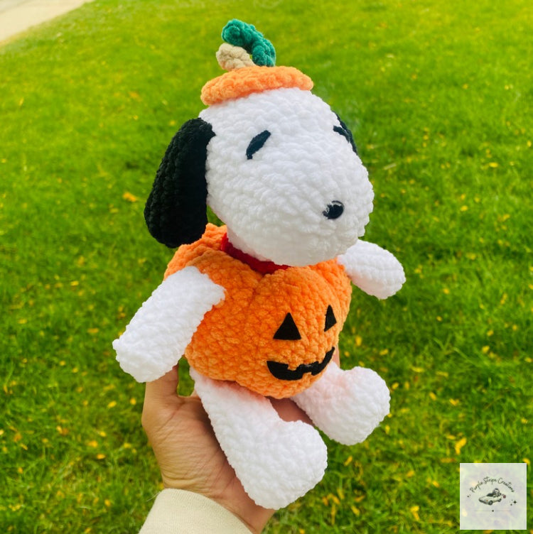 Snoopy Pumpkin Plushie